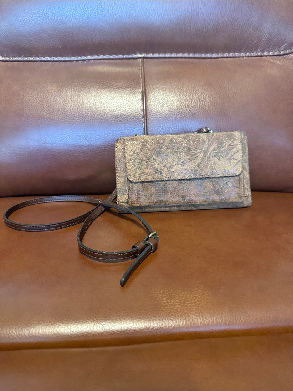 Patricia Nash Brown Floral Leather Crossbody Wallet